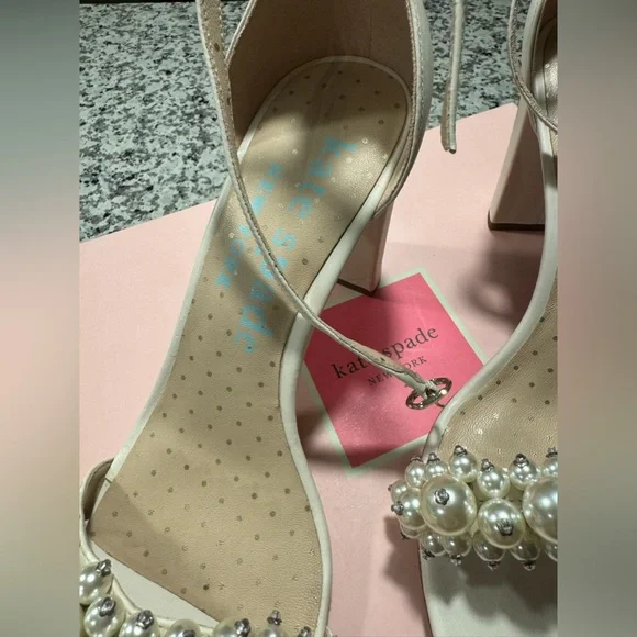 Kate Spade ♠️ Rosa Pearl leather Heels. - Picture 17 of 17
